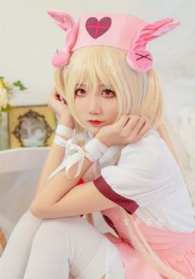 老师撅屁股被调教羞耻视频_剧情片电影完整版