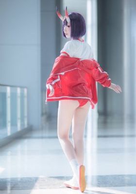 色欲天天猎奇日韩一区_免费高清观看